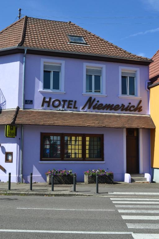 פולברסהיים Hotel Restaurant Niemerich מראה חיצוני תמונה